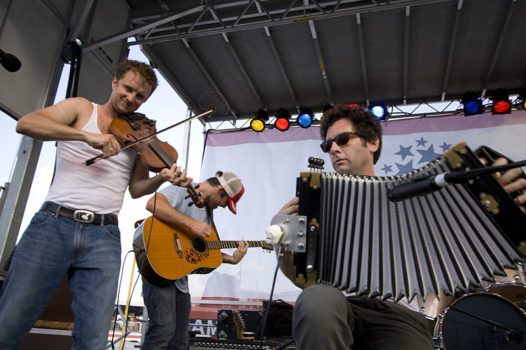 800px-Lost_Bayou_Ramblers_FQF