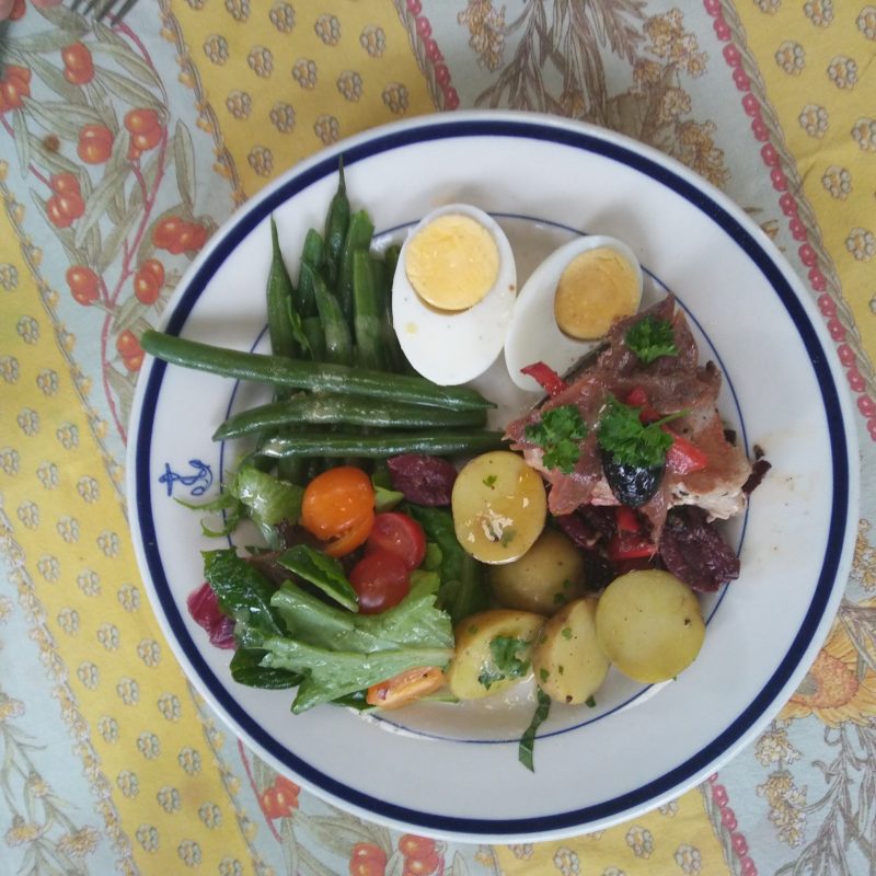 Summer salad series Salad niçoise Via Nola Vie