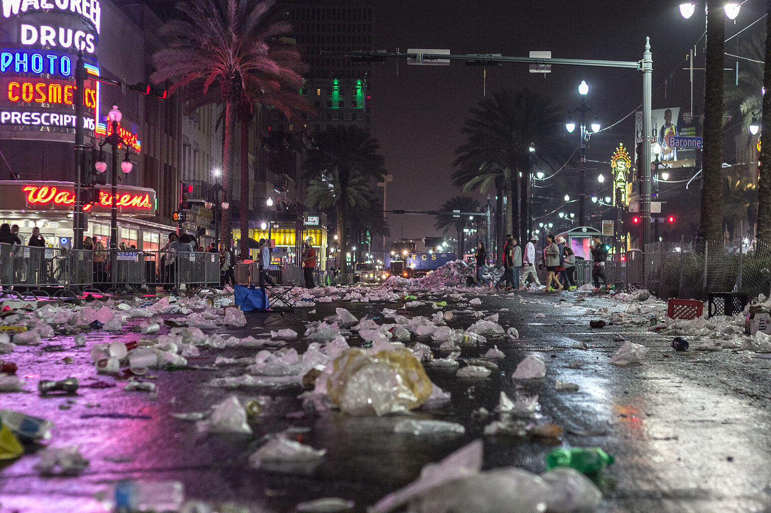 mardi gras beads pollution